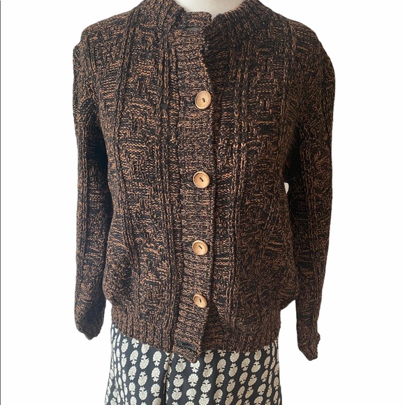 Gorgeous vintage thick knit cardigan - Picture 2 of 4